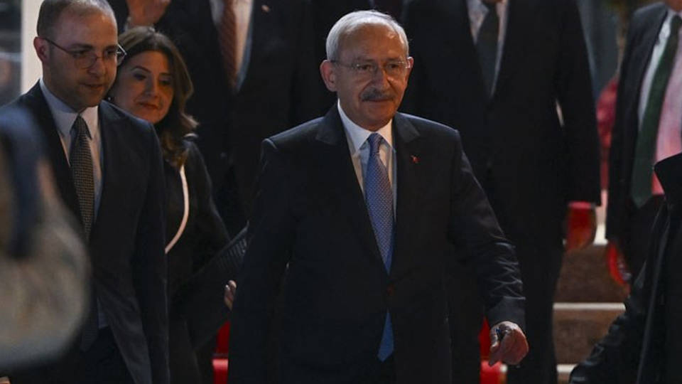 kemal-kilicdaroglu-yazdi-tum-acilar-bitecek-sevgiler-cicek-acacak