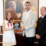 Kartal Belediye Başkanı Gökhan Yüksel, Türk Eğitim Vakfı’nın ‘Okutan Kartal’ Projesine Destek Veriyor
