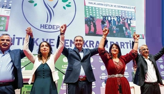 dünya-kadın