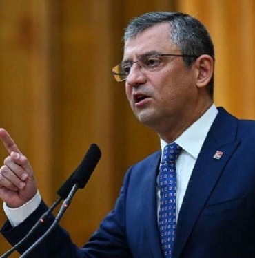 özgür özel