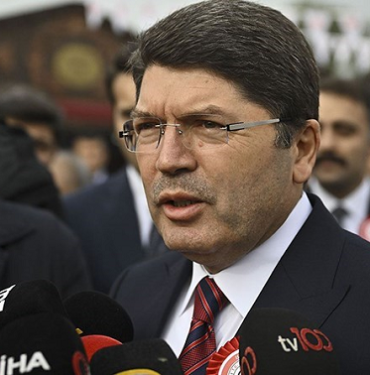 Bakan- Yılmaz Tunç