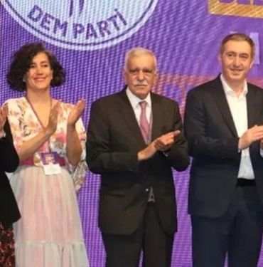 DEM Parti