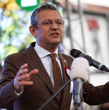 Özgür Özel