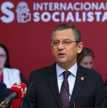 Özgür Özel