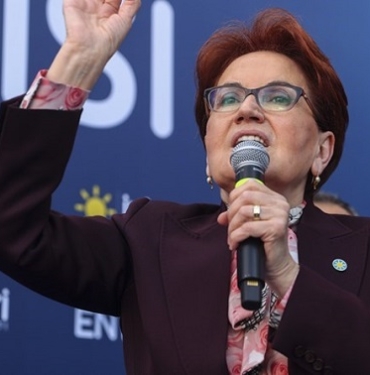 Akşener