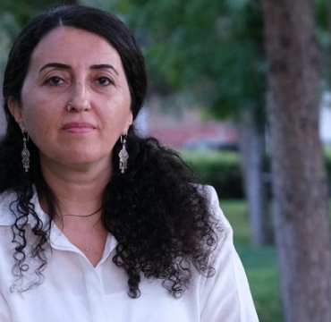 Ebru Günay,