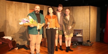 ‘Hiç Kimsenin Öyküsü’ Adlı Tiyatro Oyunu Kartal’da Sahnelendi (1)