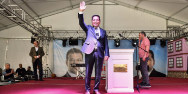 Ahmetr Özer