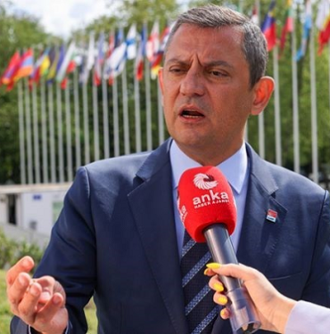 Özgür Özel