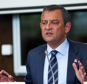 Özgür Özel