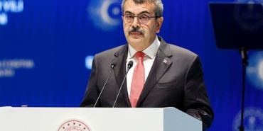 Bakan Yusuf Tekin