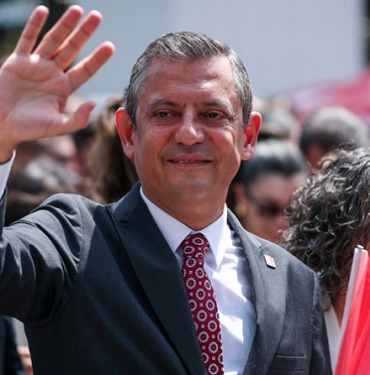 Özgür Özel
