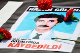 Cumartesi-Anneleri-1008-haftada-32-yil-once-gozaltinda-kaybedilen-Hasan.j.jpeg