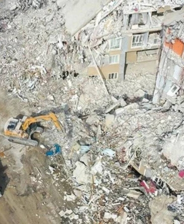 Kavak-Apartmani-davasinda-ara-karar-Onceki-AKPli-Belediye-Baskaninin-tutukluluk.jpeg