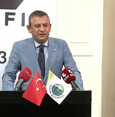 Özgür Özel