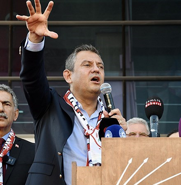 Özgür Özel