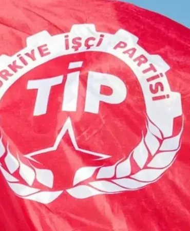 TIPin-3-ildeki-parti-yonetimleri-istifa-etti.webp
