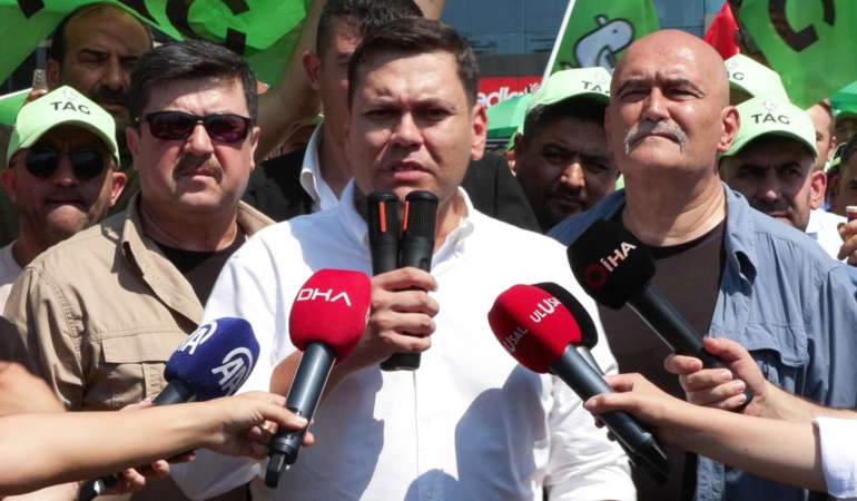 UKOMEde-olayli-toplanti-Paylasimli-Yolculuk-Yonetmeligi-geliyor.jpg