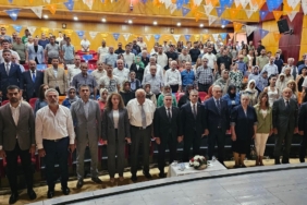 AKP-Tuncelide-toplanti-krizi-Il-baskaninin-hukmu-yoktur.jpg
