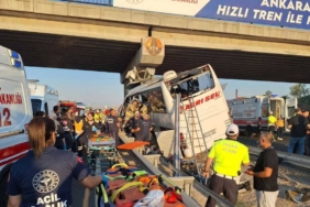 Ankarada-yolcu-otobusu-kaza-yapti-9-kisi-hayatini-kaybetti-26.jpg
