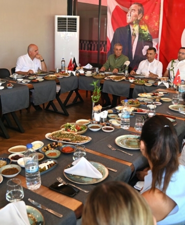 CHPli-baskandan-is-birligi-cagrisi.jpg