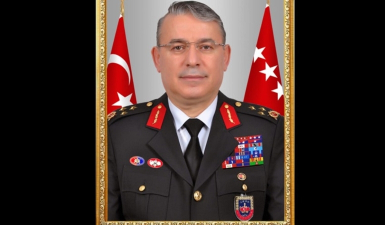 FETO-kumpasini-yendi-9-yil-sonra-orgeneral-oldu.jpg