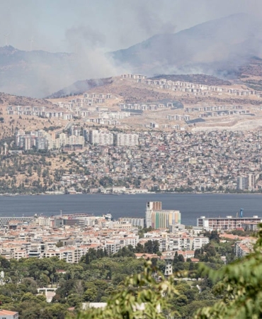 Izmir-Buyuksehir-Belediye-Baskani-Tugay-Yerlesim-yerleri-icin-bir-tehlike.jpg