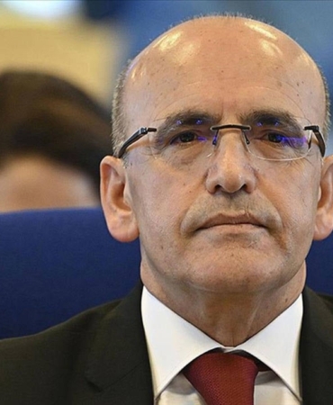 Mehmet-Simsek-enflasyondaki-aylik-artisi-gecici-etkilere-bagladi-Kalici-refah.jpg