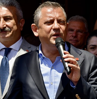 Özgür Özel