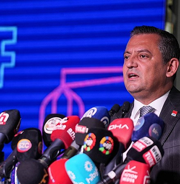 Özgür Özel