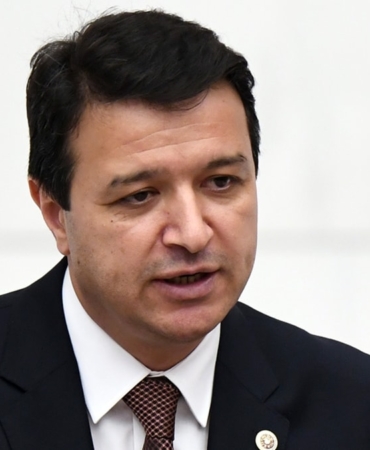 Saadet-Partisinde-yeni-gorevlendirme.jpg