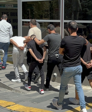 Sehir-sehir-dolasip-esnafin-hesaplarini-bosalttilar.jpg