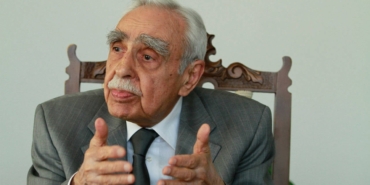 Tarik-Ziya-Ekinci-yasamini-yitirdi.jpg