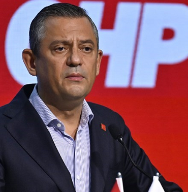 Özgür Özel
