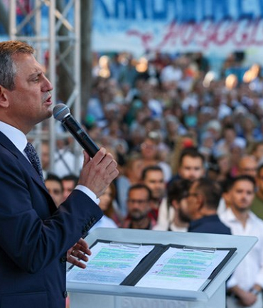 Özgür Özel