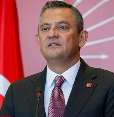 Özgür Özel