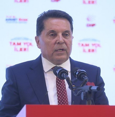 Ahmet Özer