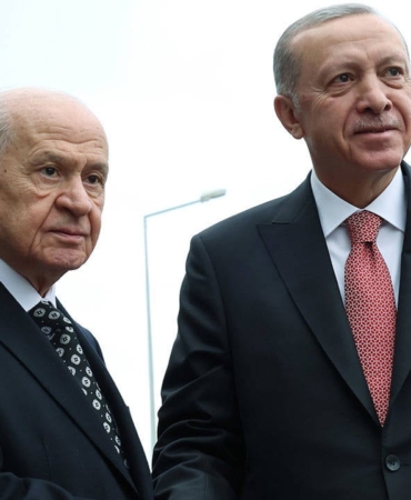 Erdogan-ve-Bahceli-bir-araya-gelecek.jpg