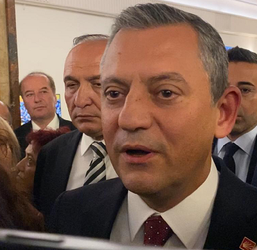 Özgür Özel