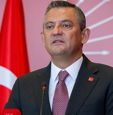 Özgür Özel