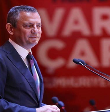 Özgür Özel