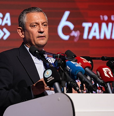 Özgür Özel