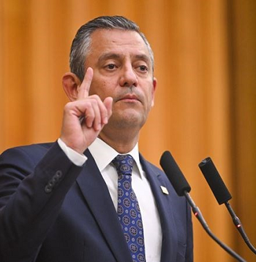 Özgür Özel