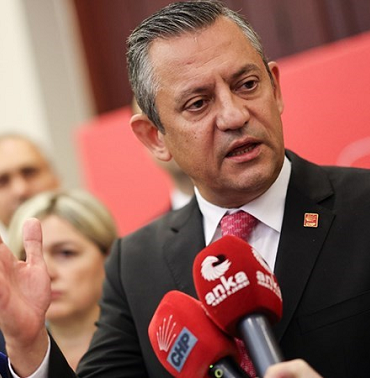 Özgür Özel