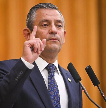 Özgür Özel