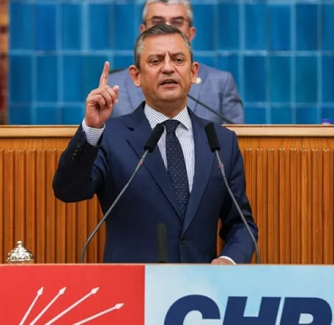 Özgür Özel