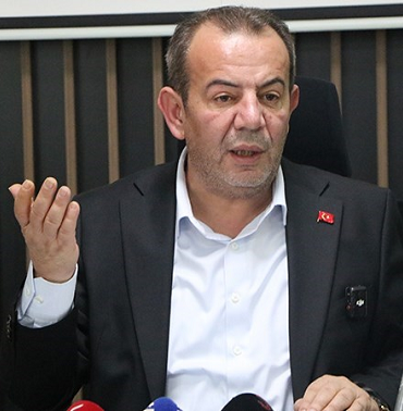 Tanju Özcan
