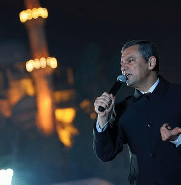 Özgür Özel