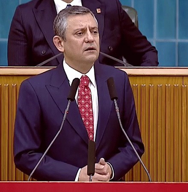 Özgür Özel