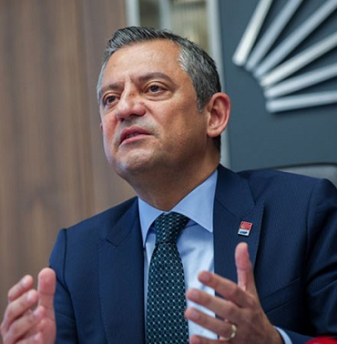 Özgür Özel